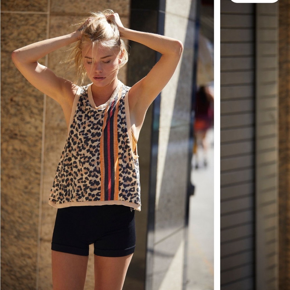 Free people, free movement tank. Size Medium